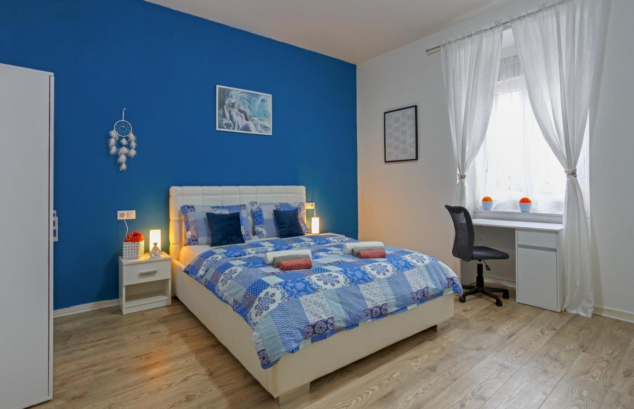 Rich Apartment Póla Kültér fotó
